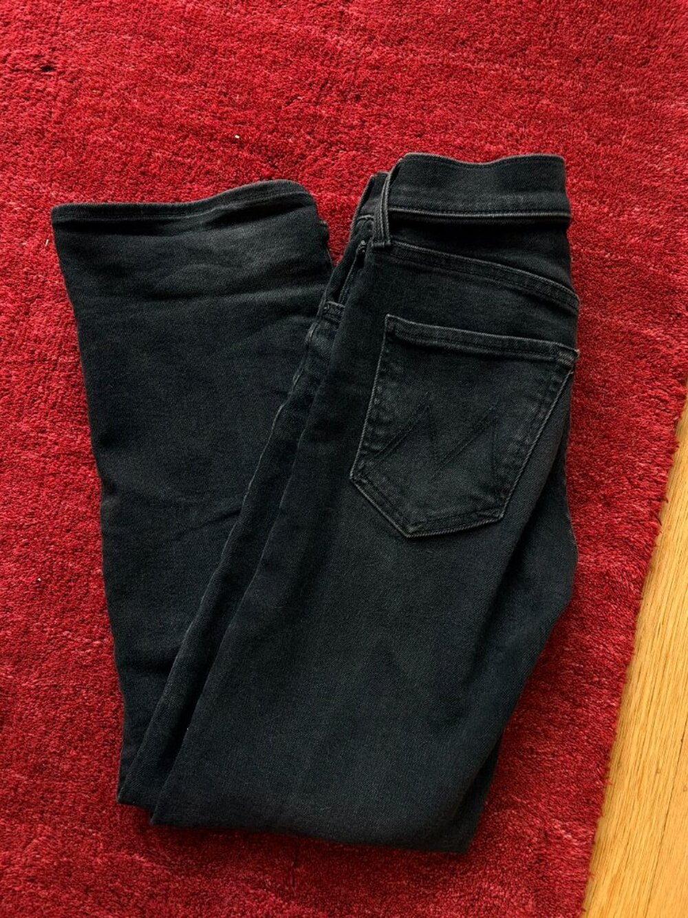 MOTHER Black Mid Rise Rambler Zip Flood Jeans in Size 23